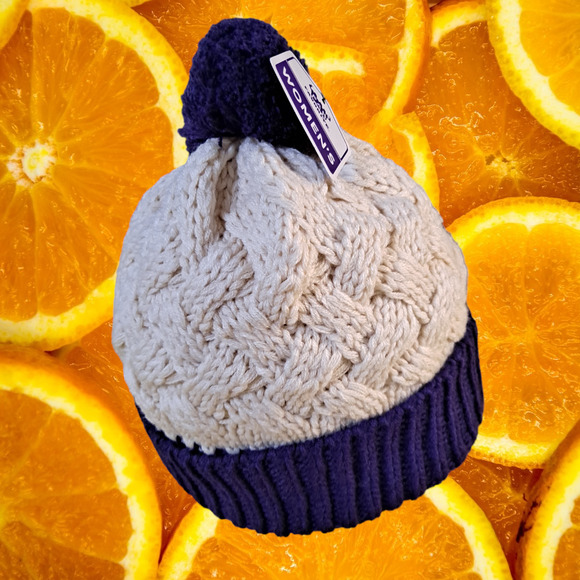 New Fan‎ Favorite Clemson Tigers Pom Pom Knit Hat - Picture 4 of 4